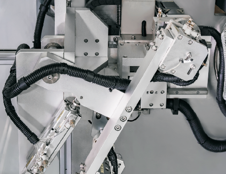 自動焊齒機 LTSP-305CT-CP（封閉型）